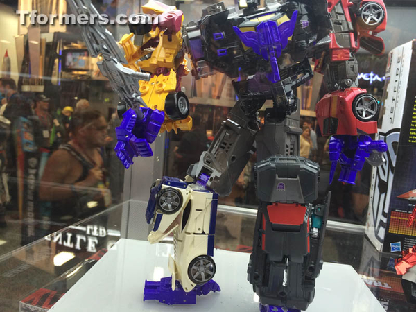 Sdcc 2014 Transformers Hasbro Booth 3  (15 of 20)